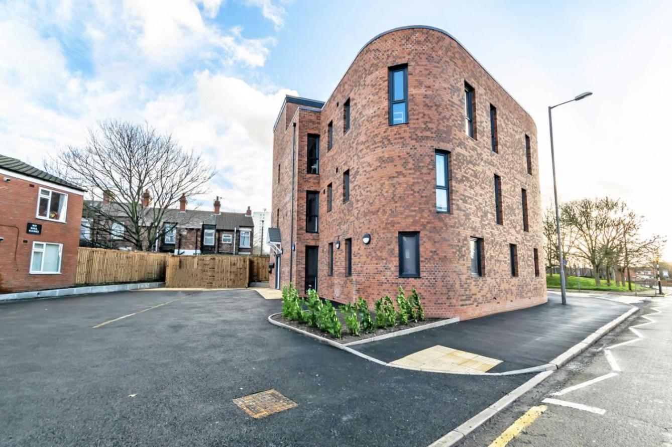 Opp Liverpool - Perfect For Contractors And Travellers, Big Savings Booking 4 Nights Or More! Apartment ภายนอก รูปภาพ
