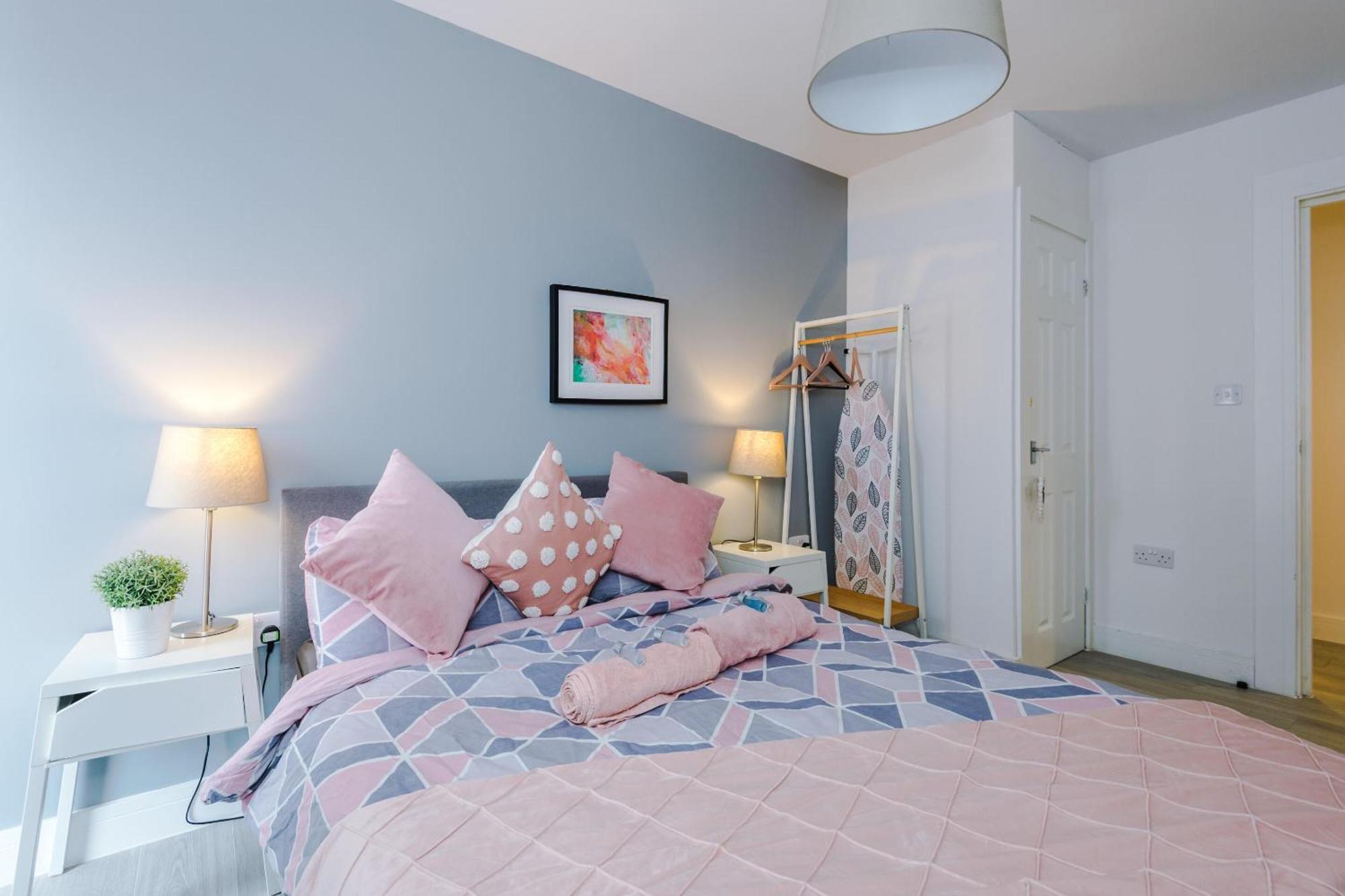 Opp Liverpool - Perfect For Contractors And Travellers, Big Savings Booking 4 Nights Or More! Apartment ห้อง รูปภาพ