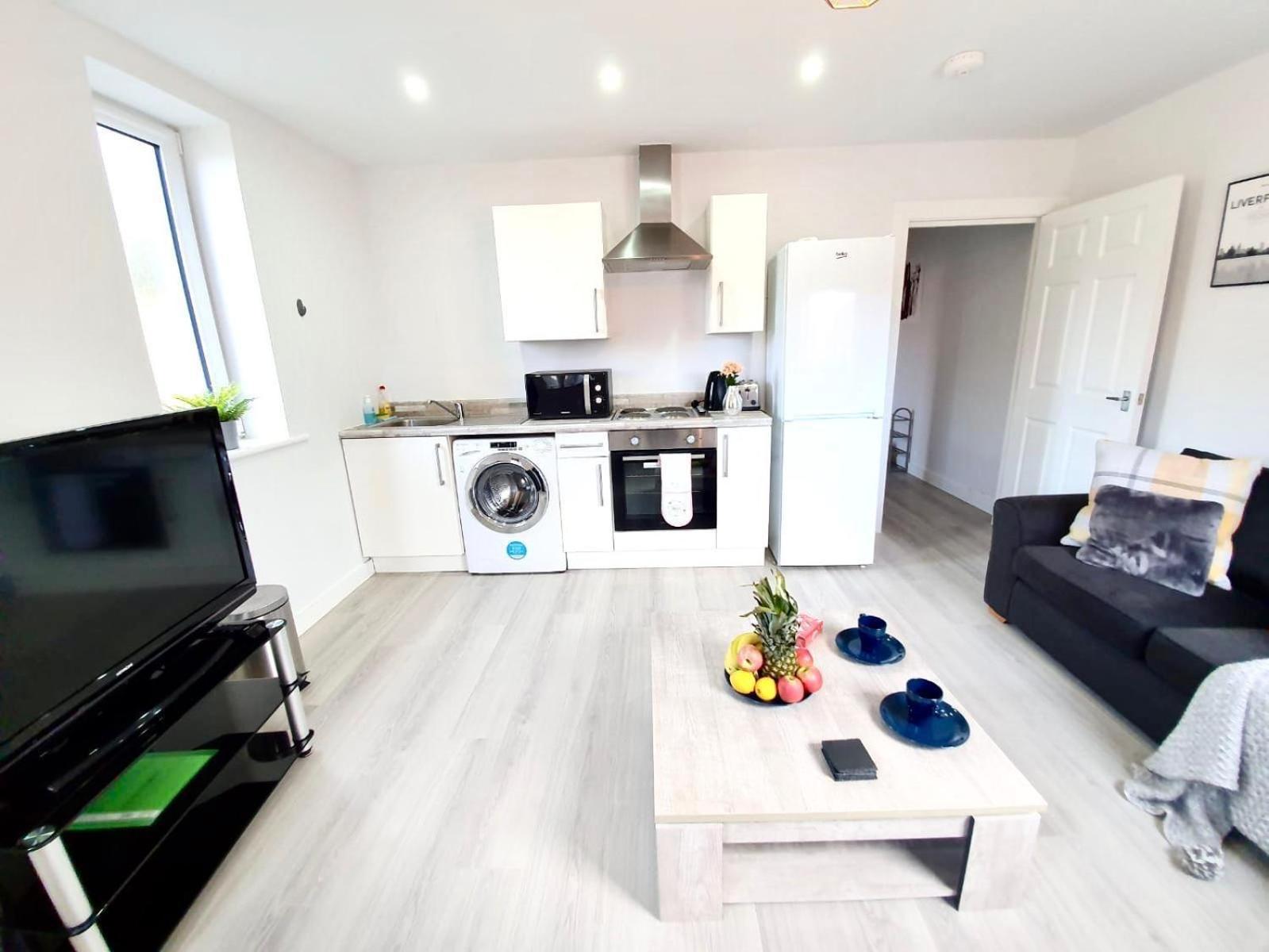 Opp Liverpool - Perfect For Contractors And Travellers, Big Savings Booking 4 Nights Or More! Apartment ห้อง รูปภาพ